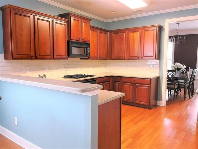 Building Photo - 3330 Gables Ct