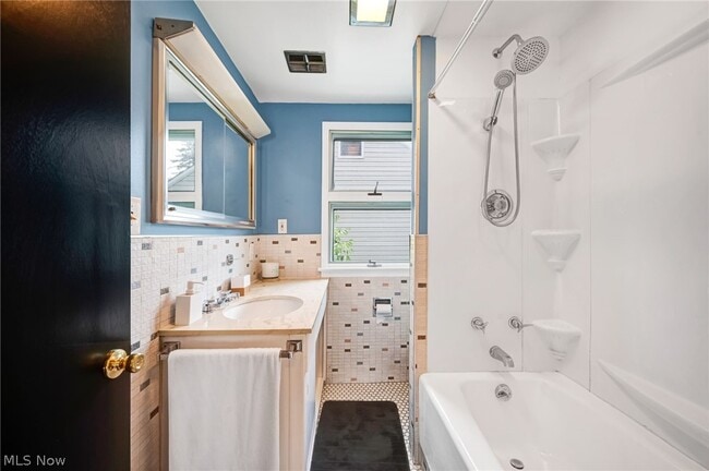 Building Photo - 4313 Neville Rd