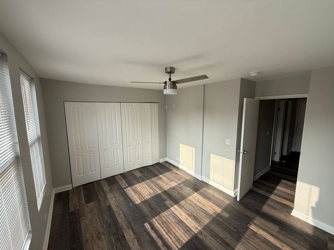 Building Photo - 744 W Gordon Terrace