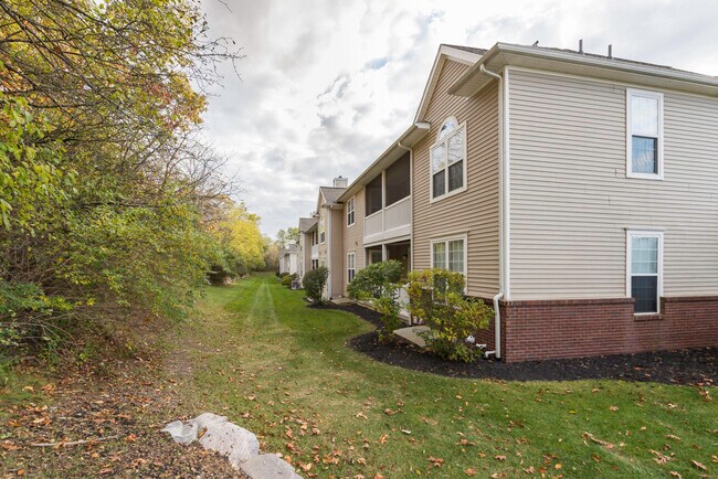 Building Photo - 2962 Hunley Dr