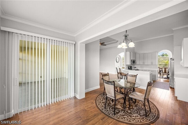Building Photo - 9882 El Greco Cir