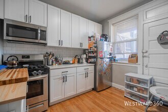 Building Photo - 5236 N Glenwood Ave