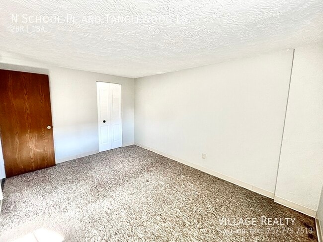 Building Photo - 343 N School Pl