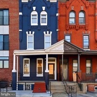Building Photo - 907 Belmont Ave