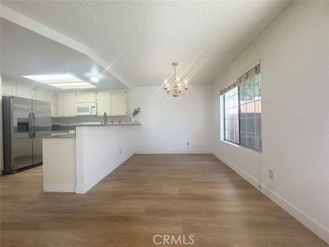 Building Photo - 6589 Salem Ct