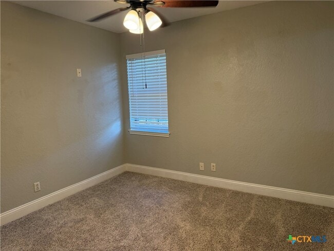 Building Photo - 506 Pecos Trail