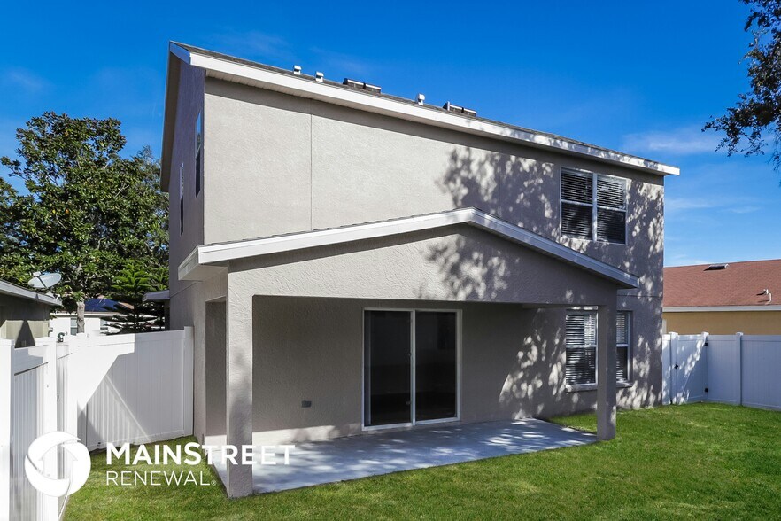 Building Photo - 11420 Bay Gardens Loop