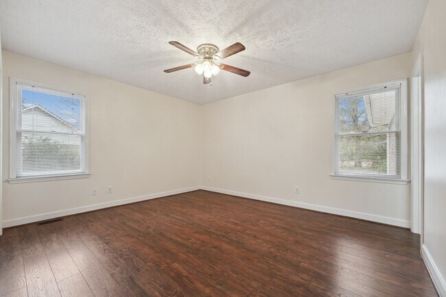 Building Photo - 3841 Williford St