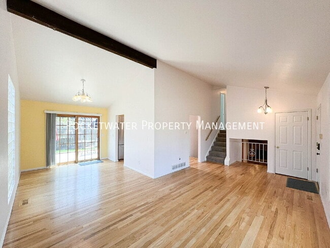 Building Photo - 5452 Blackhawk Rd