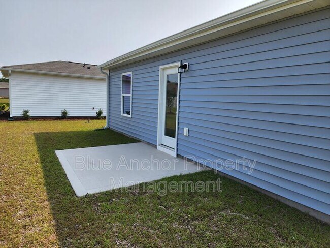 Building Photo - 1015 Course Ln