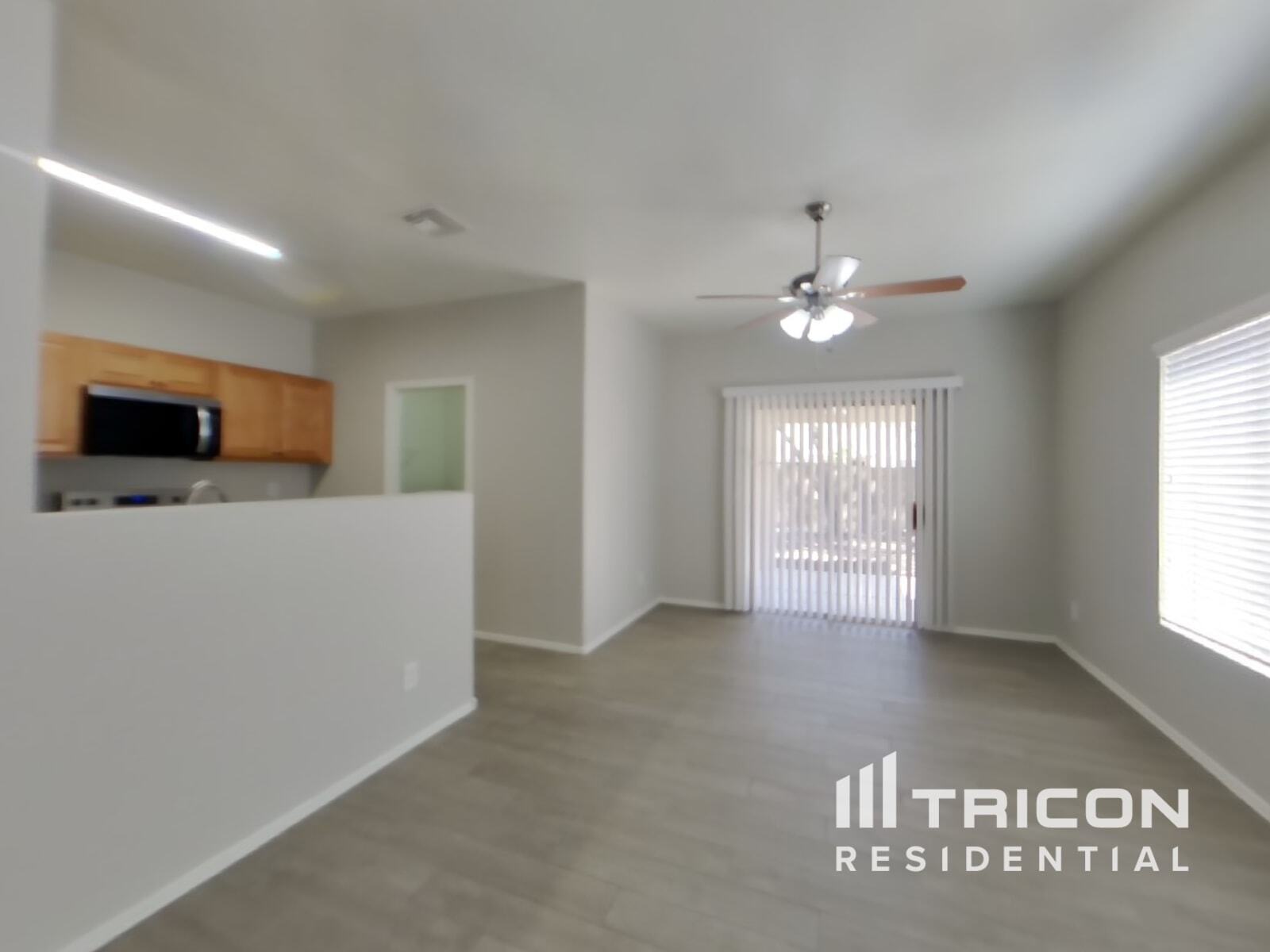 Building Photo - 792 E Horizon Heights Dr