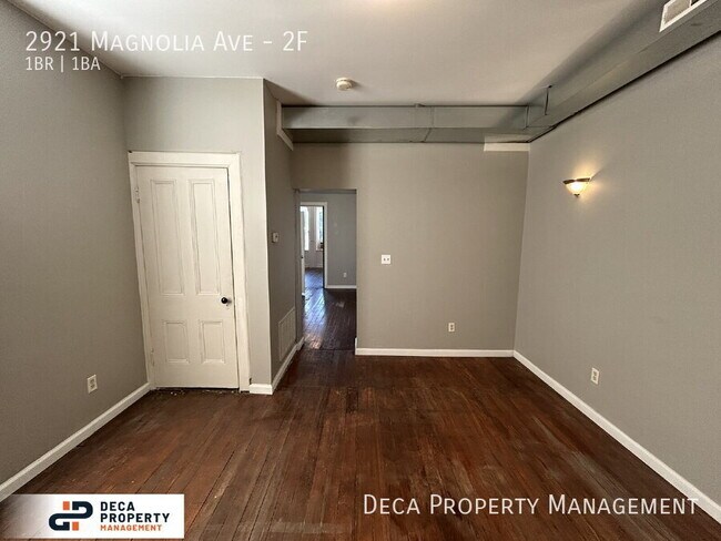 Building Photo - 2921 Magnolia Ave