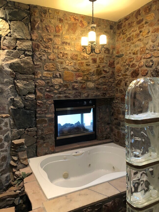 Building Photo - 35030 N 51st St