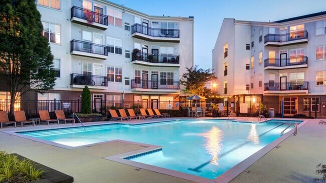 Building Photo - 747 Ralph McGill Blvd NE