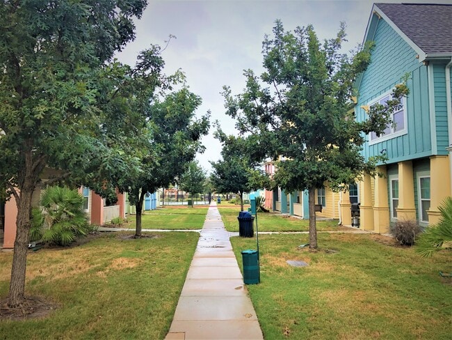 Building Photo - 7901 Williams Dr