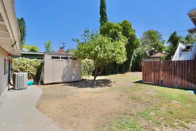 Building Photo - 6946 Texhoma Ave