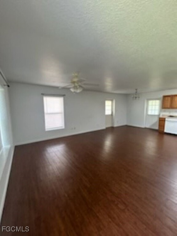 Building Photo - 431 W Sagamore Ave