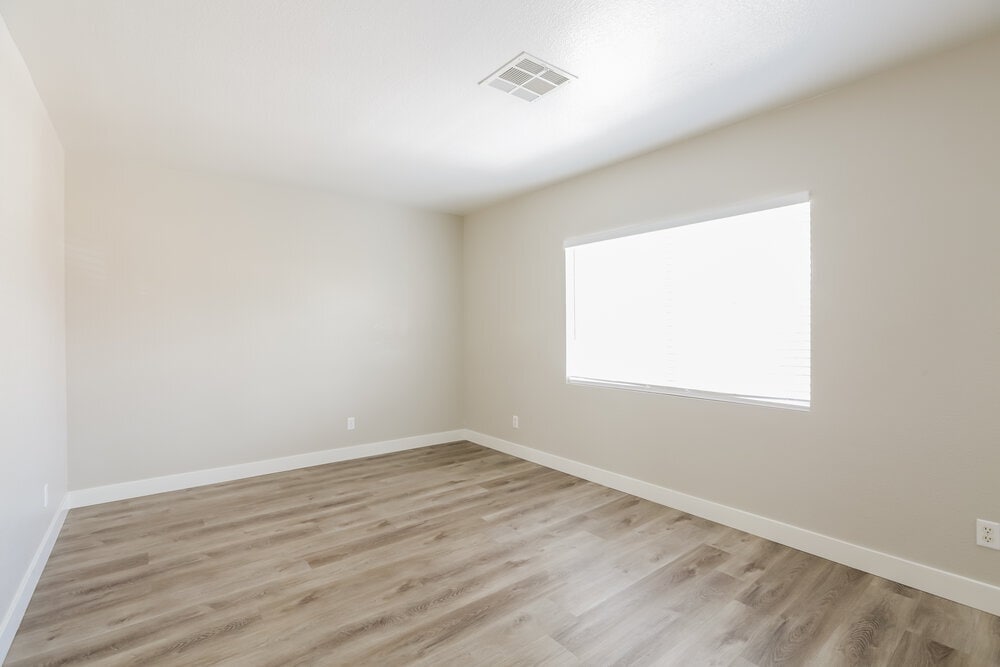 Building Photo - 10025 Camino Loma Verde Ave