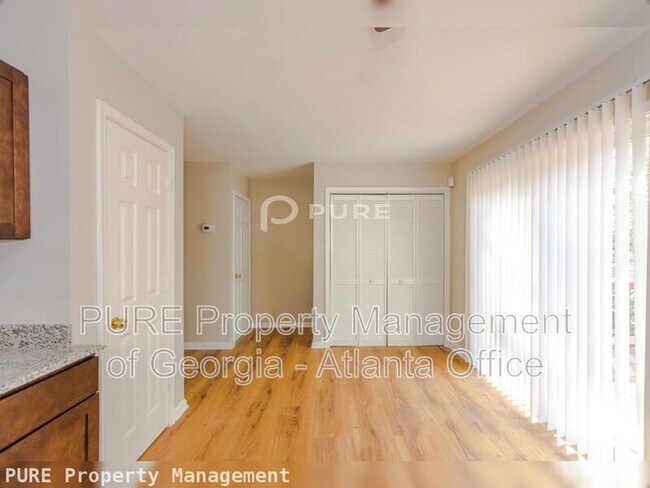 Building Photo - 1280 Scripps Ct SW