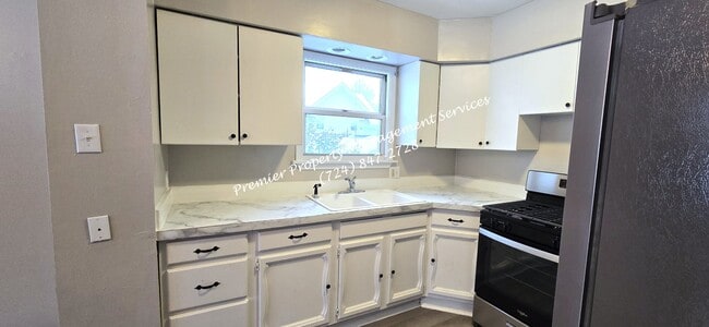 Building Photo - 199 Mills Way