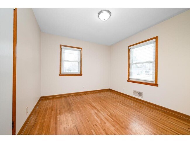 Building Photo - 7201 Kentucky Ave N