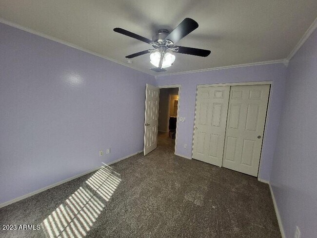 Building Photo - 7255 N 89th Dr