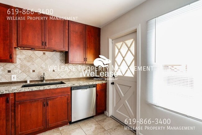 Building Photo - 4103 Haines St