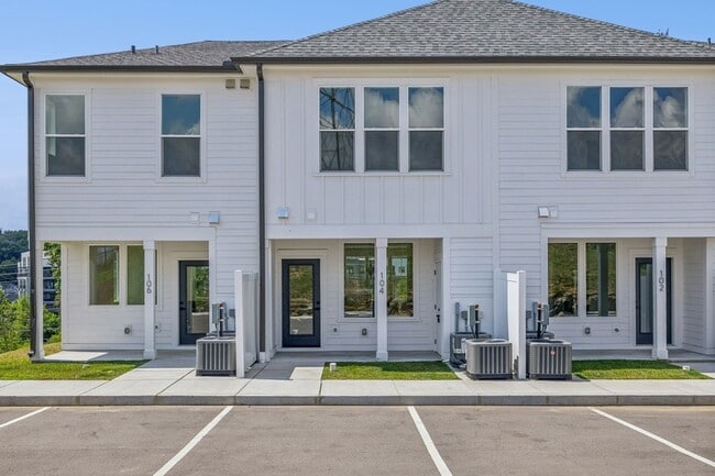 Building Photo - 104 Stella Dr