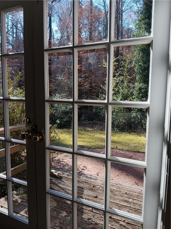 Building Photo - 1415 Bubbling Creek Rd NE