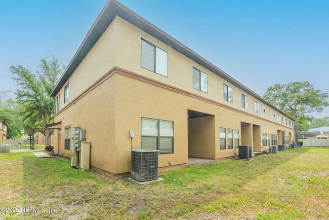 Building Photo - 5340 Brighton Park Ln