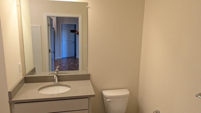 Building Photo - 110 Trotter Rd