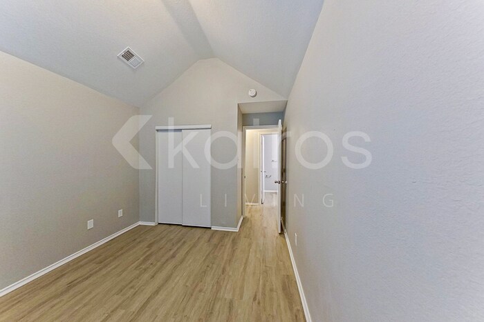 Building Photo - 11811 Asher Ln