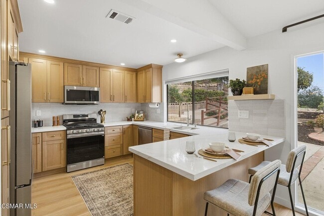 Building Photo - 822 Rim Crest Dr