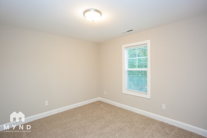 Building Photo - 1412 Browdis Ave