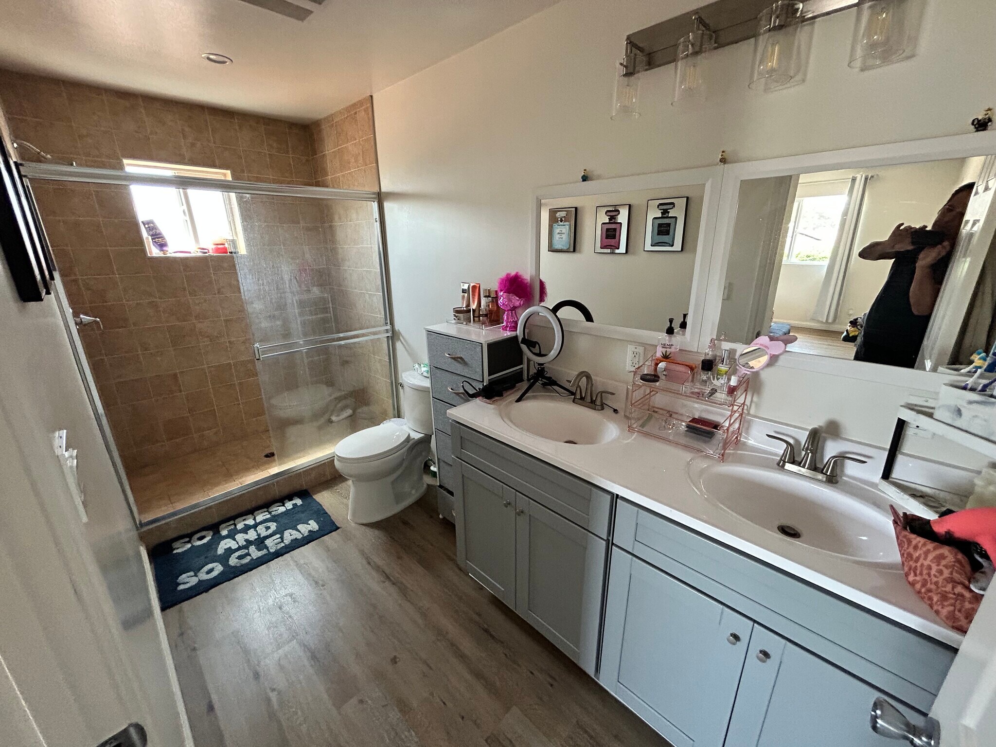 Building Photo - 6724 Nestle Ave