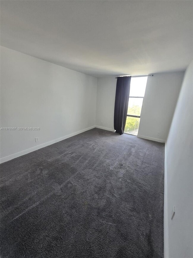 Building Photo - 13499 Biscayne Blvd