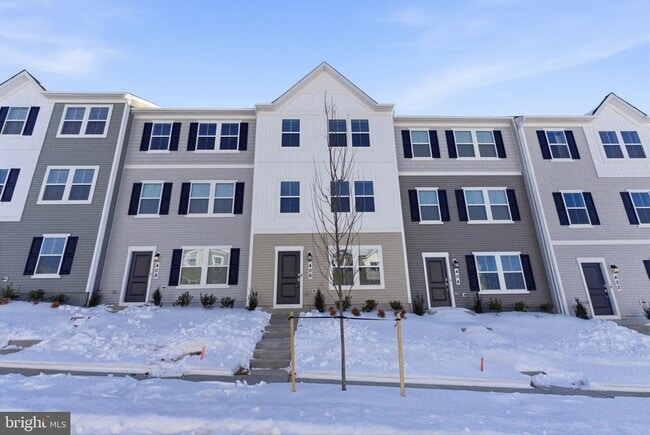 Building Photo - 406 18th Ave