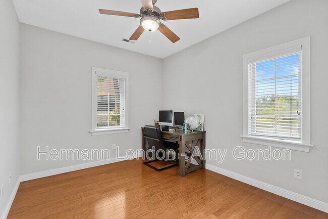 Building Photo - 751 Windberry Ct
