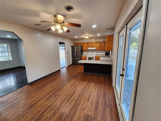 Building Photo - 3409 NE 22nd Ct