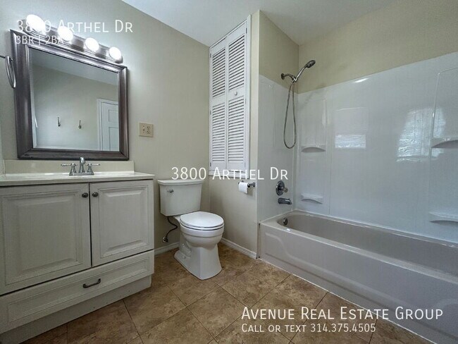 Building Photo - 3800 Arthel Dr