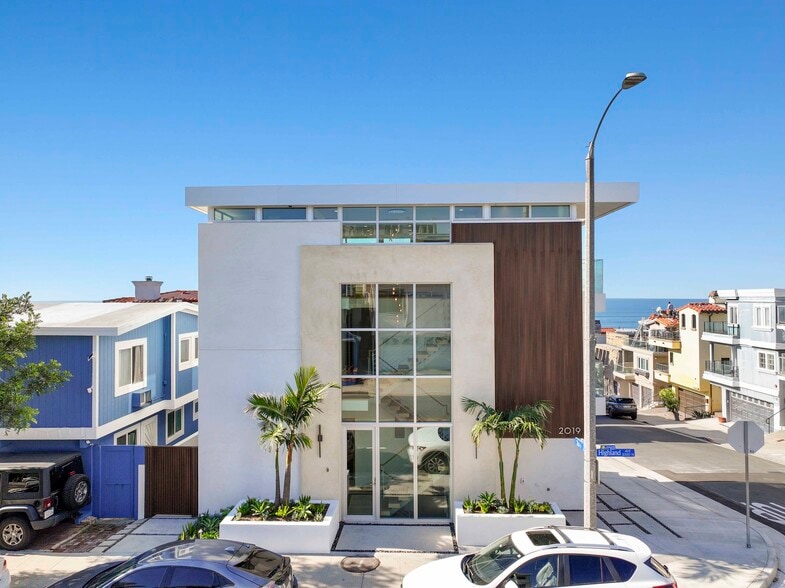 Building Photo - 2019 Highland Ave