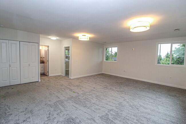 Building Photo - 19547 53rd Ave NE
