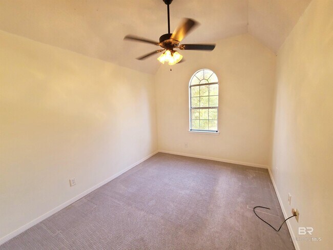 Building Photo - 123 Melanie Loop