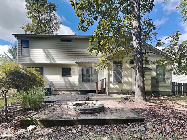 Building Photo - 1810 Penwood Pl