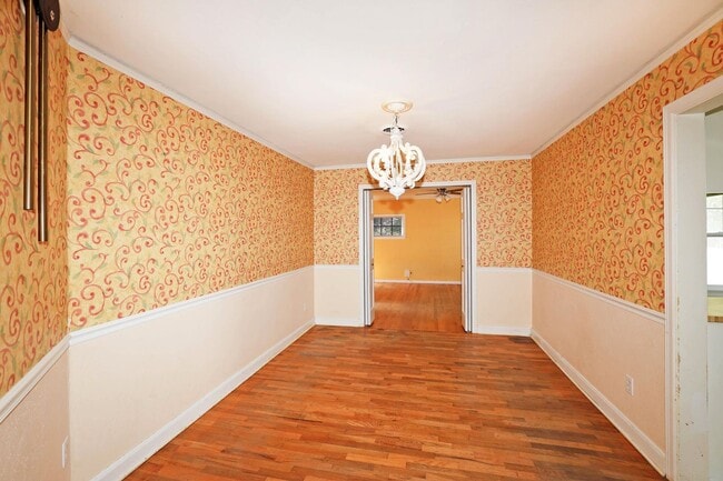 Building Photo - 1528 S Lipscomb St