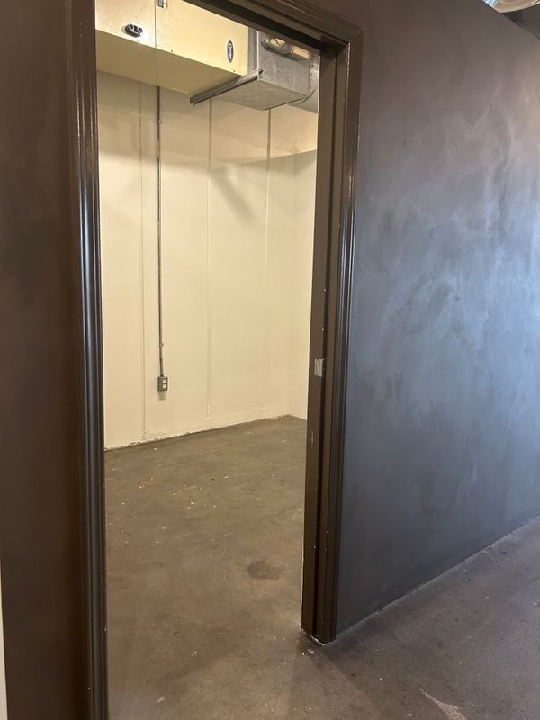 Building Photo - 2404 Wilshire Blvd