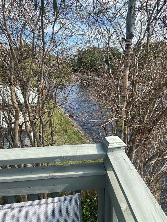 Building Photo - 578 NE 20th St