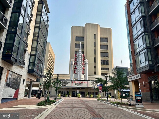 Building Photo - 202 Martins Ln