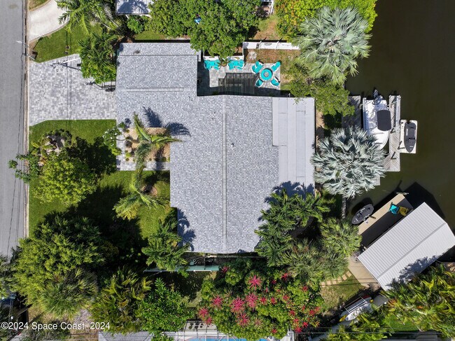 Building Photo - 403 N Neptune Dr