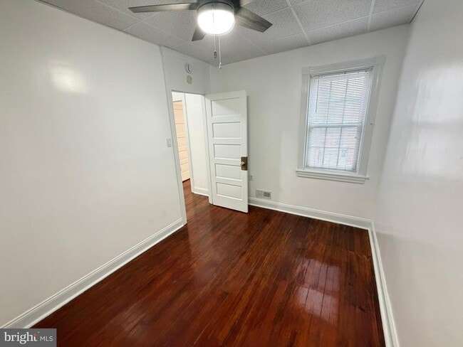 Building Photo - 1535 Willow St